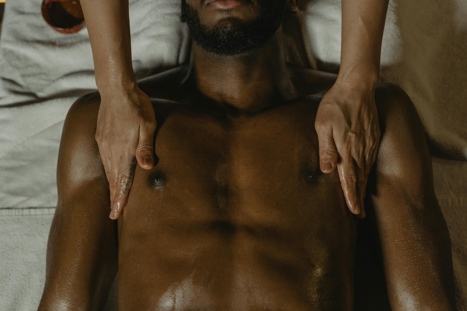 The Aphrodisiac Kit: A Sensory Ritual for Intimacy, Touch, and Presence