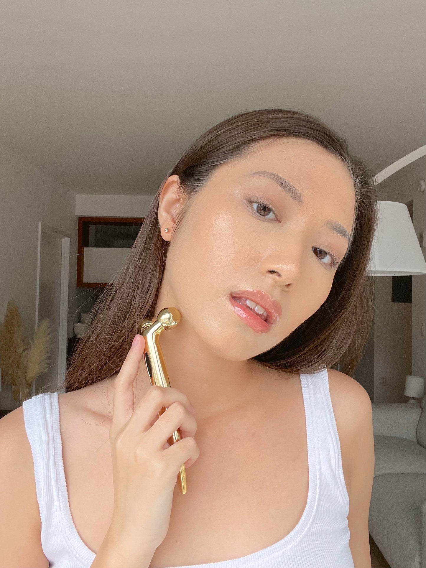 How the Lympha Facial Roller Transforms Skin from Within